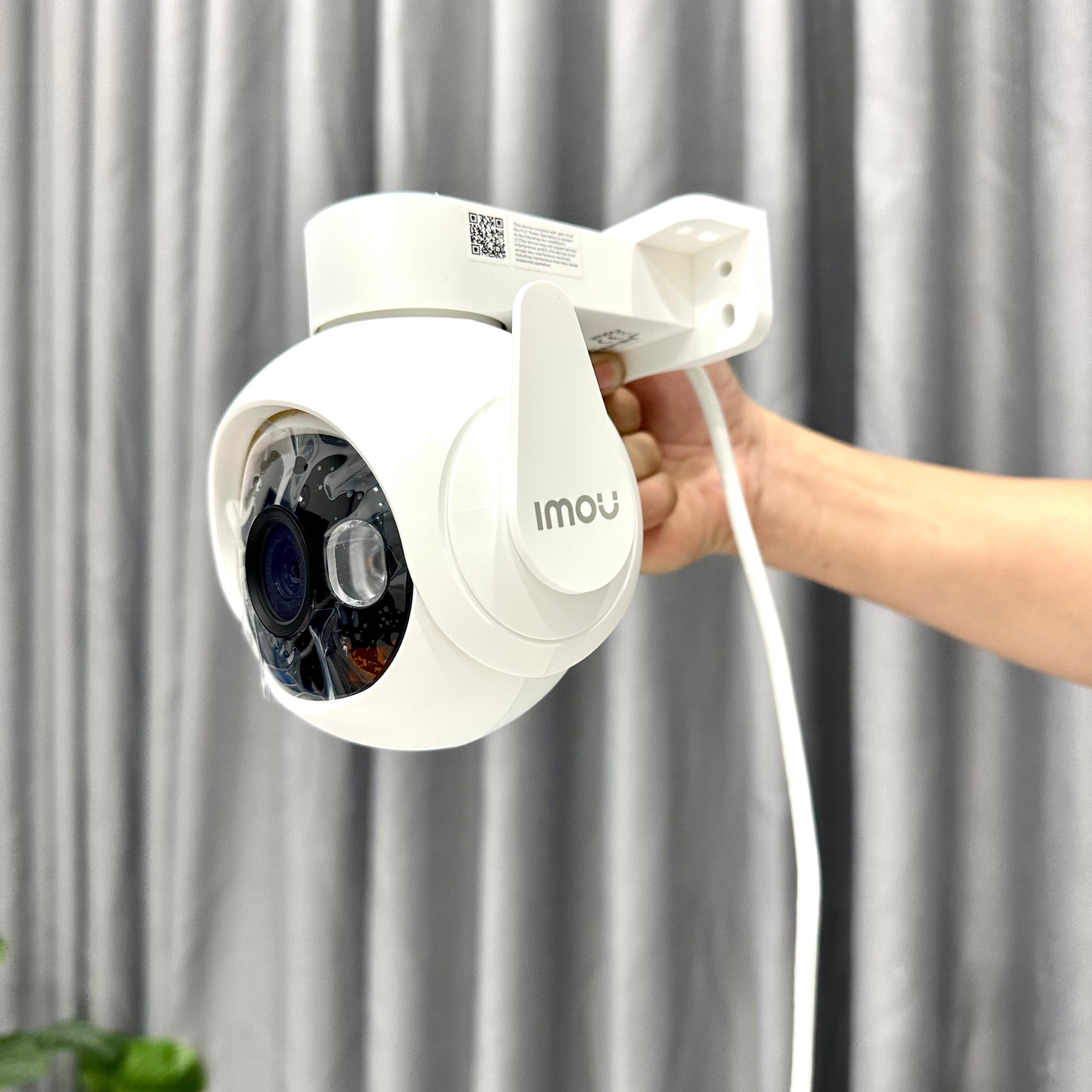 Camera Wifi ngoài trời Imou Cruiser 2 IPC-GS7EP-5M0WE - 3MP/5MP, độ phân giải cao 2K / 3K, phát hiện người và xe cộ, có màu ban đêm - Hàng chính hãng