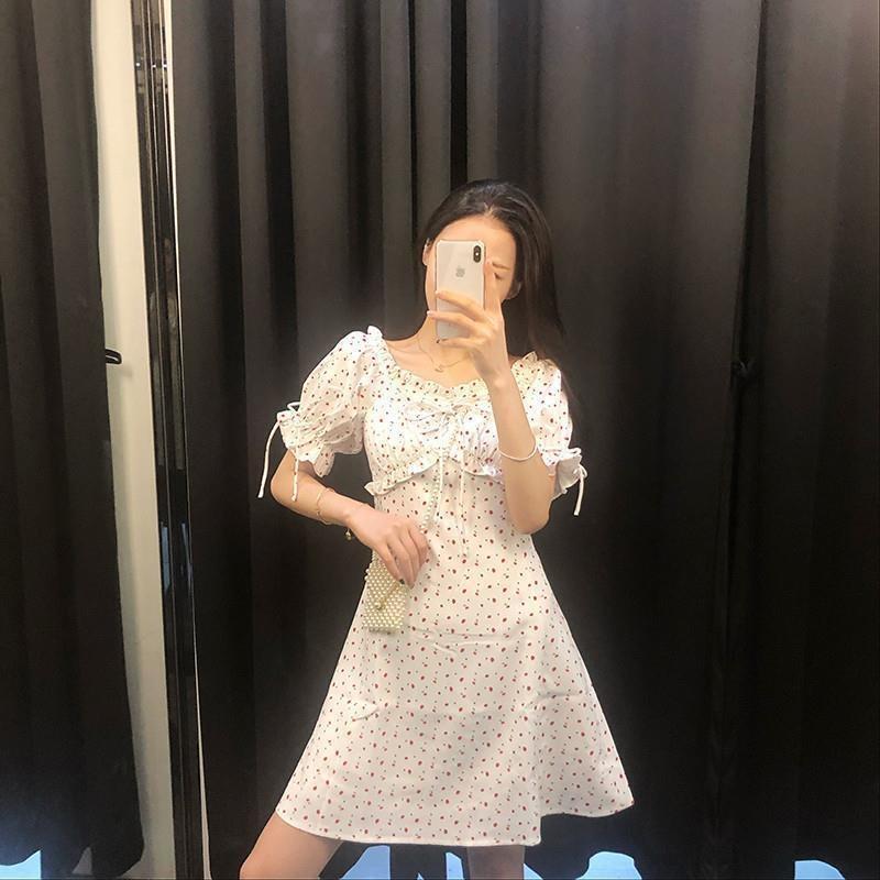 MS8846 Váy đầm xoè tay bồng chiết ngực cách điệu