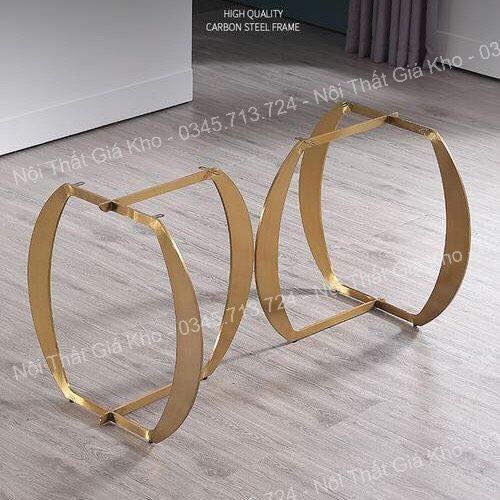 Bàn ăn mặt đá phiến , đá ceramic bóng dày 12mm chống trầy xước, ố vàng, chân 3 cấu inox mạ vàng PVD sáng bóng