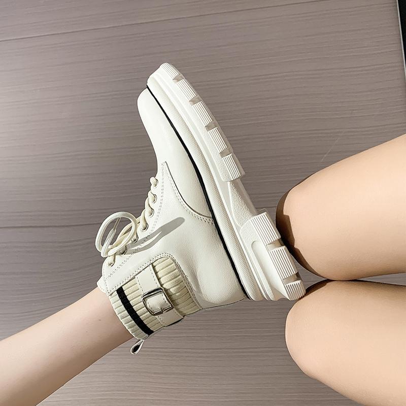 Giày nữ phong cách mới nhất Ưu đãi đặc biệt giày nữ cỡ lớn giày công sở giày lưới đỏ ngoài trời ngoài trời