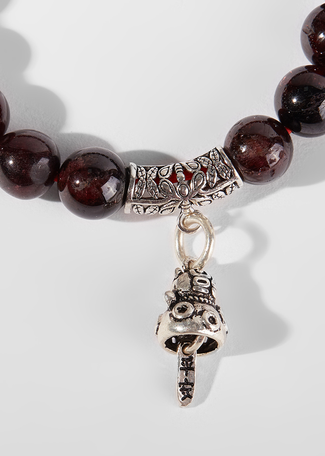 Vòng tay ngọc hồng lựu phối mèo may mắn Ngọc Quý Gemstones