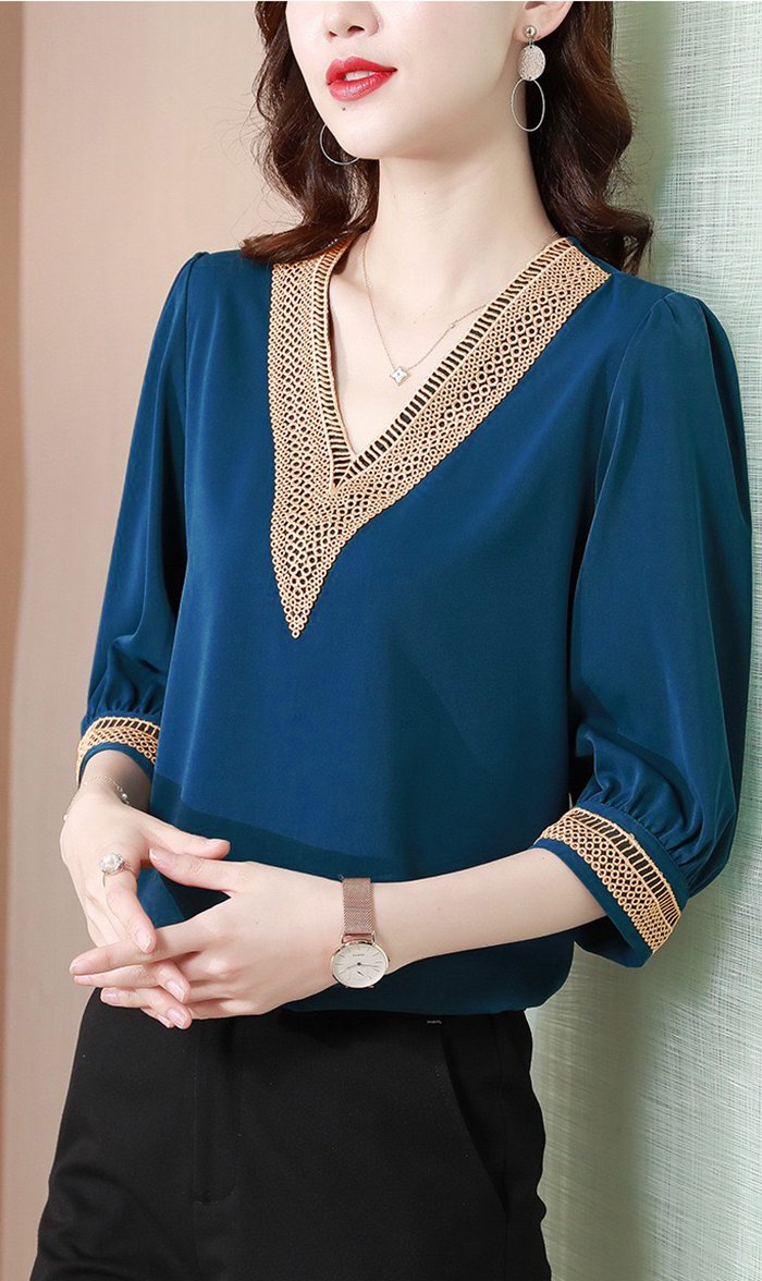 GOTI - Áo Sơ Mi Công Sở Nữ Dáng Rộng Kiểu Áo Sơ Mi Cổ V Đính Phụ Kiện - Áo Kiểu Công Sở Nữ Tay Dài Cao Cấp 3A11