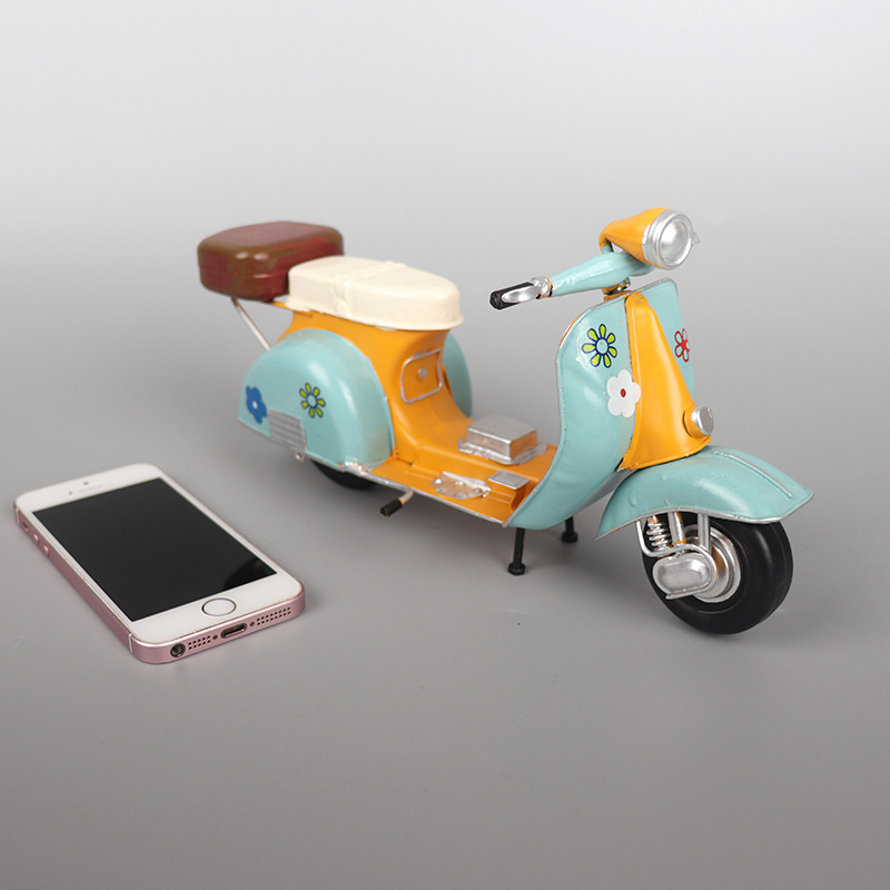 Mô Hình Vespa Cổ - Trang Trí Nghệ Thuật Vintage, Trang Trí Để Bàn, Kệ Tủ