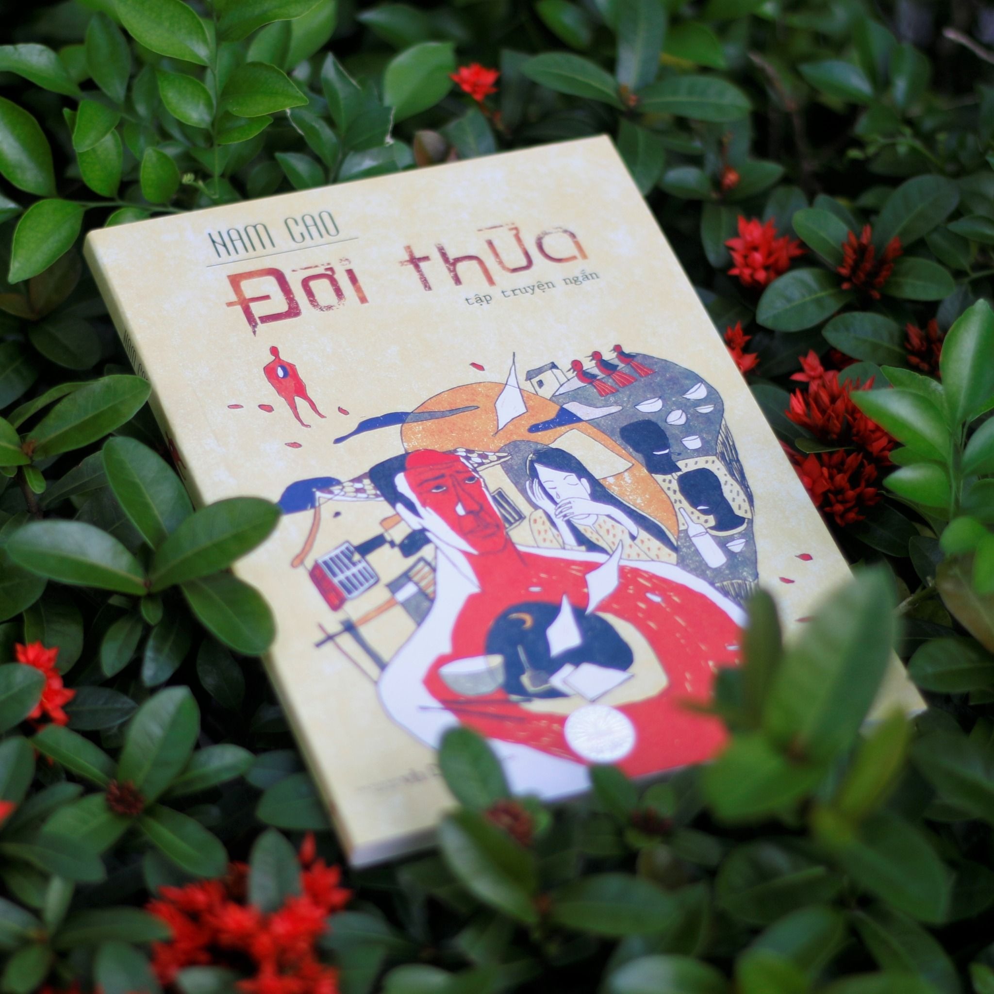 Đời Thừa (Tập Truyện Ngắn) 