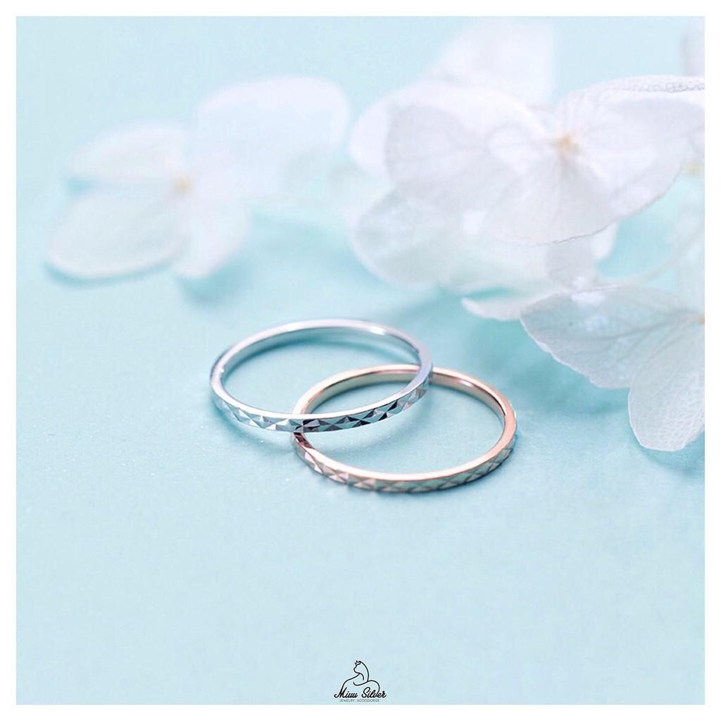 Nhẫn bạc nữ Miuu Silver, nhẫn trơn bạc 925 Midi Diamond Ring