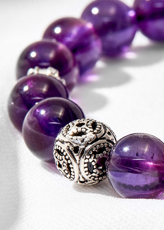 Vòng tay đá thạch anh tím phối đồng tiền Ngọc Quý Gemstones