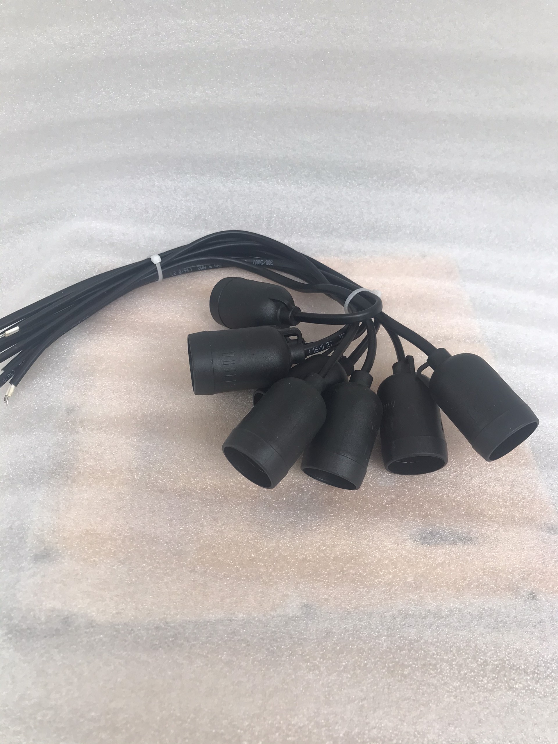 Đui đèn chống thấm nước Rạng Đông Model: E27 IP65