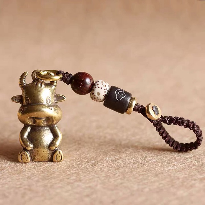 Tượng đồng móc khóa con trâu cute, dùng để trang trí, làm dây chuyền đeo, làm móc khóa - SP001518