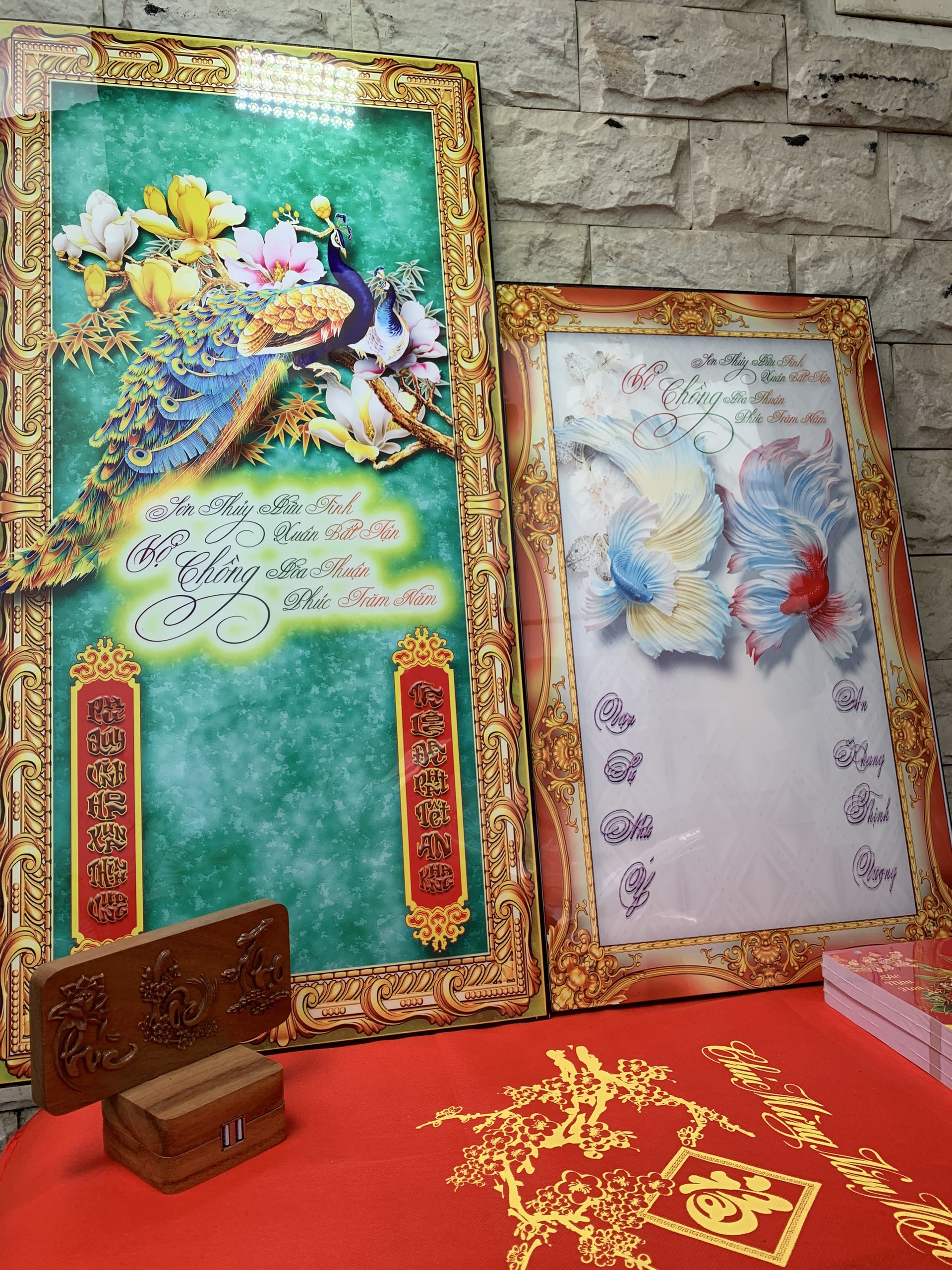 Lịch gỗ treo tường Phu Thê, tranh lịch phong thủy và làm quà tặng tết VC06
