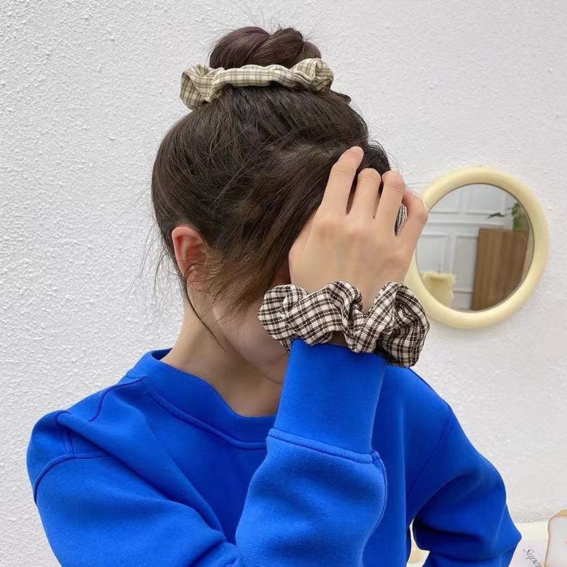 Dây cột tóc, cột tóc vải Scrunchies kẻ caro phong cách Vintage - Culi accessories