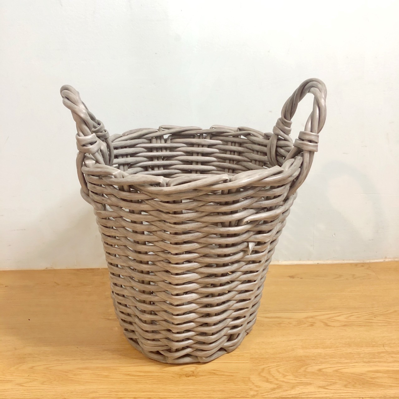 Sọt nhựa giả mây hình tròn trang trí home decor phong cách Hàn/ Dustbin resin basket home decor ancient style