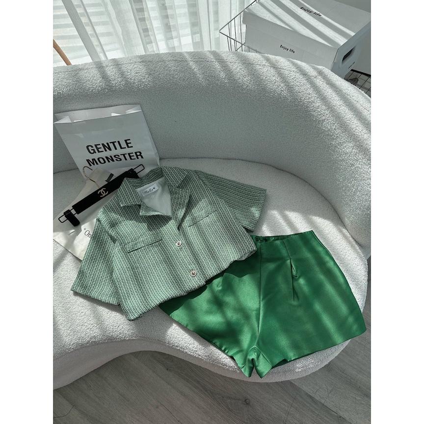 Set crop dạ caro cổ vest tay ngắn kèm quần đùi short xanh cá tính dự tiệc
