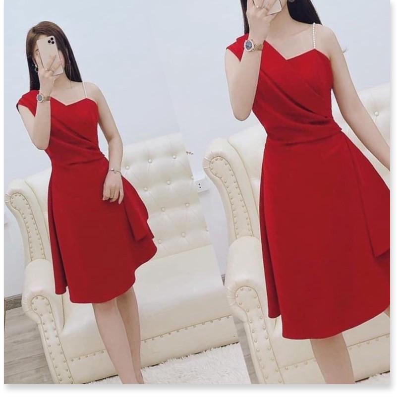 Váy dự tiệc đính cườm thiết kế cách điệu