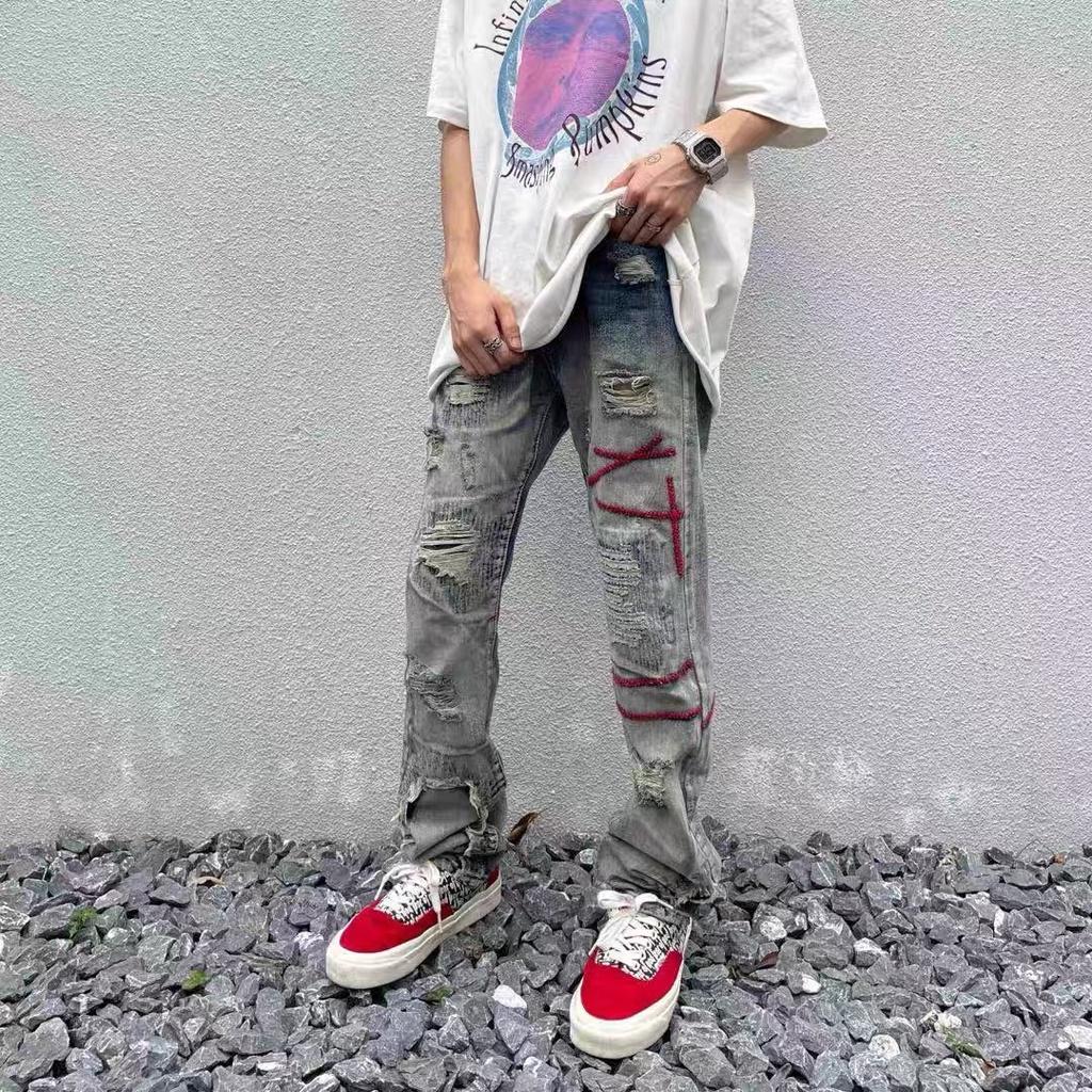Quần jean nam nữ Unisex rách gối họa tiết thêu phong các đường phố,quần Miuzi DT115