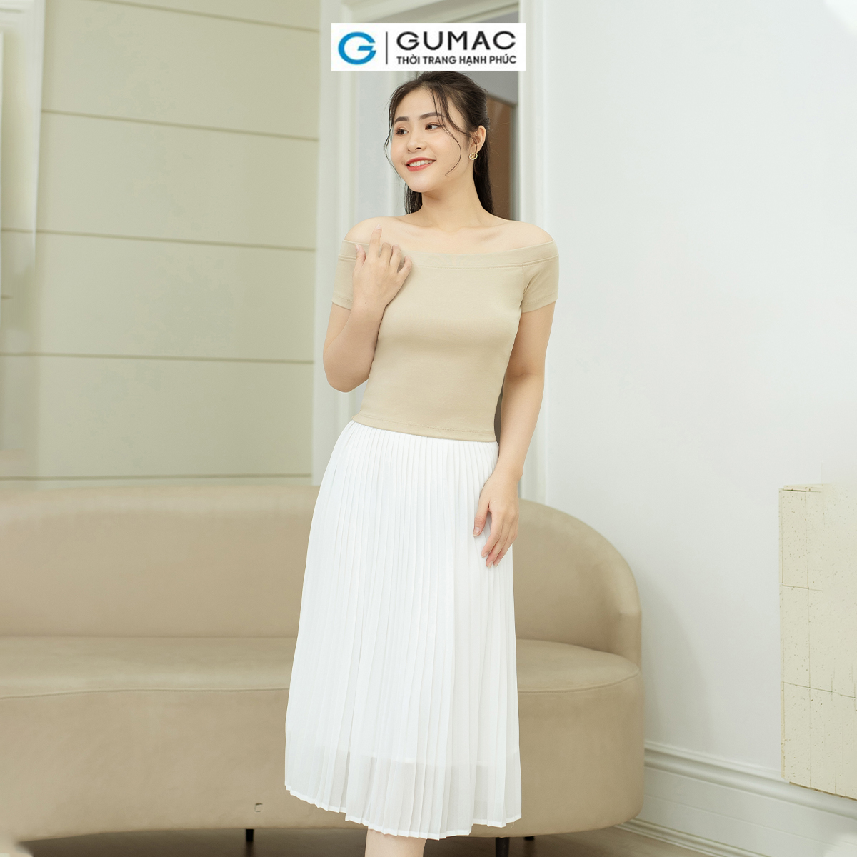 Chân váy dập ly GUMAC VD08012