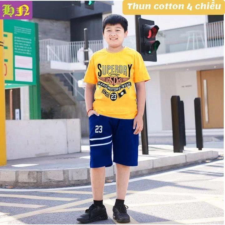 Bộ quần áo bé trai in chữ sành điệu từ 22-58kg. Chất thun cotton thấm hút mồ hôi-Hương Nhiên