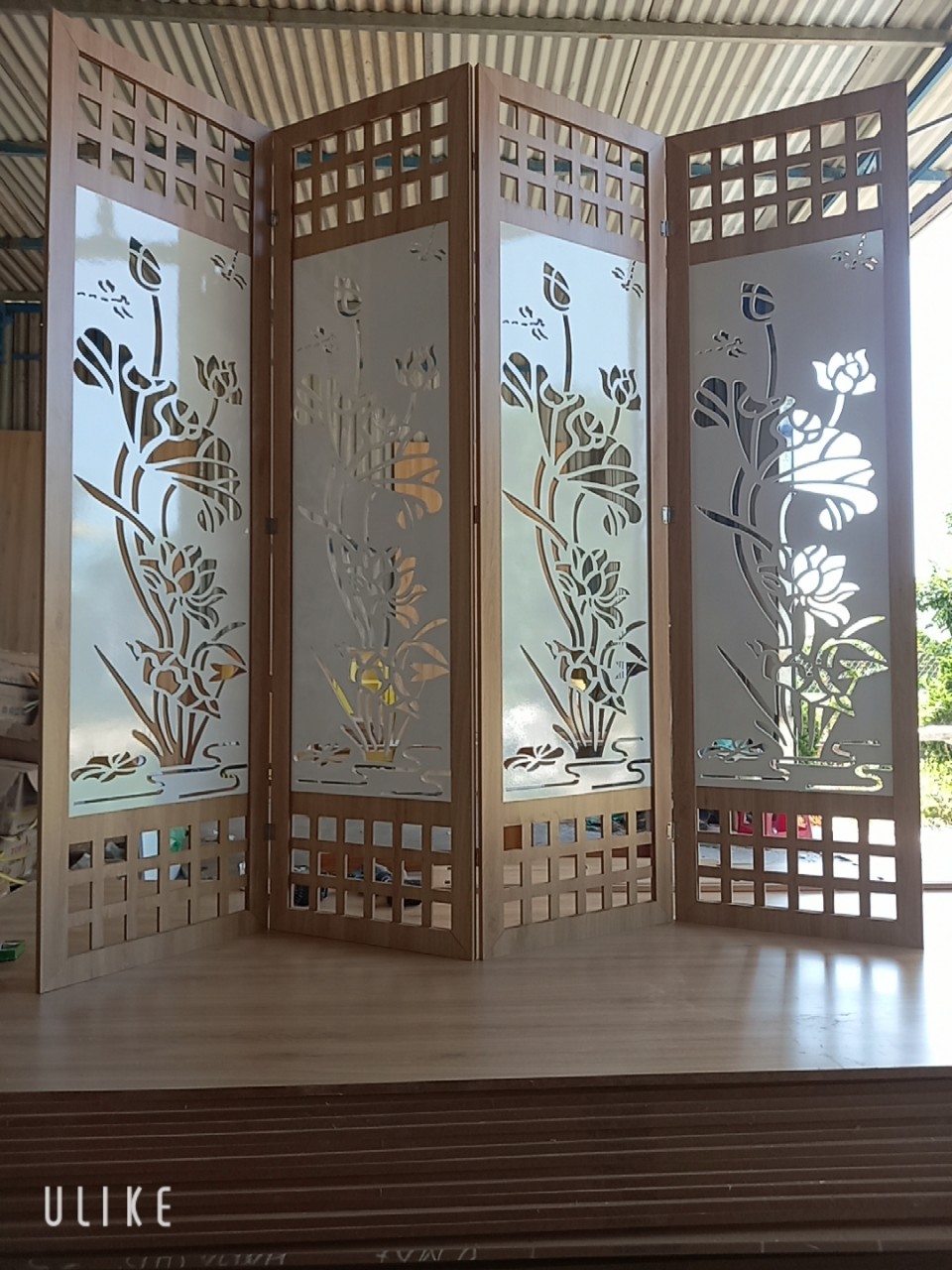 Bình phong vách ngăn tứ quý sen