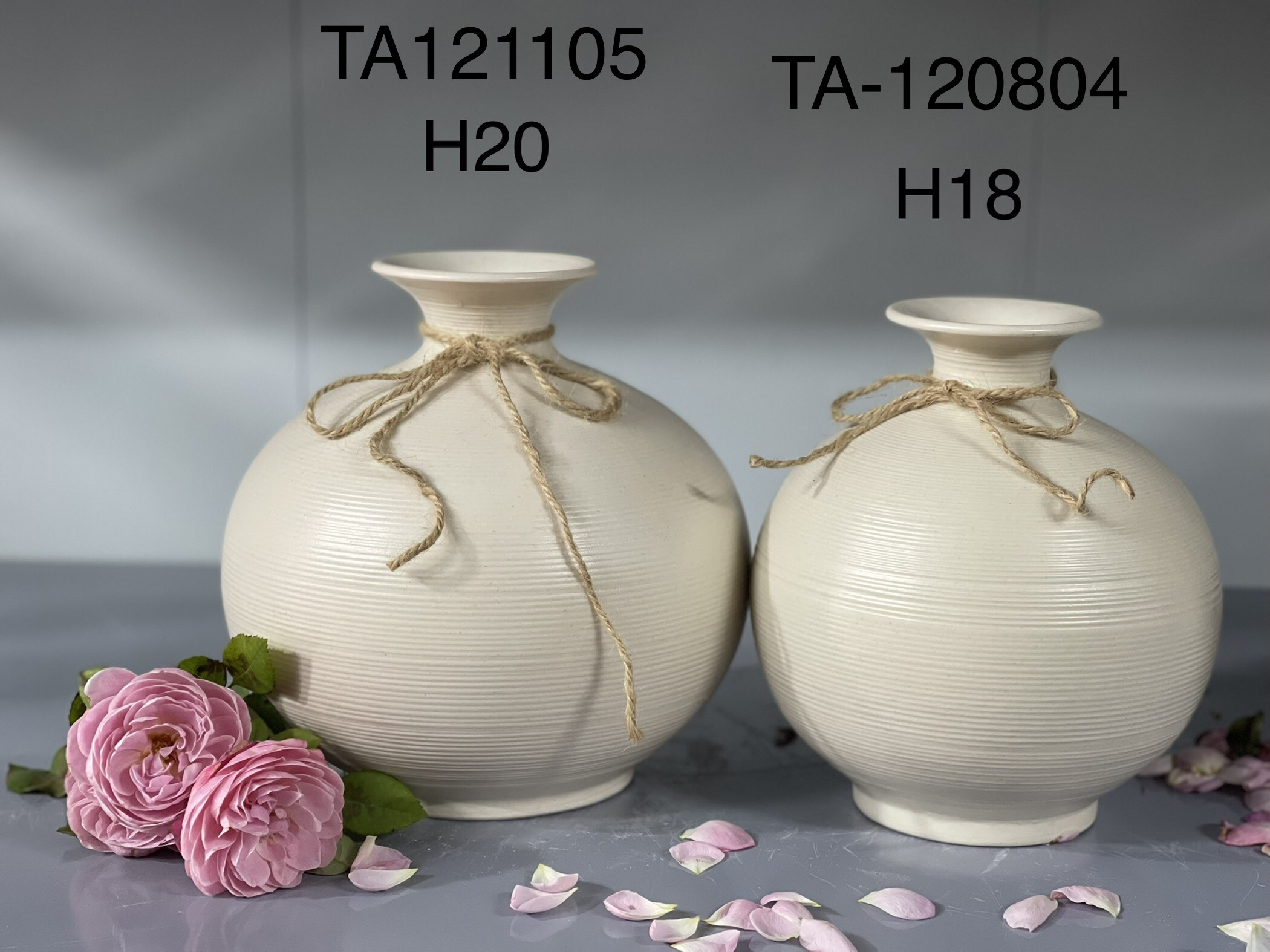 LỌ HOA VUỐT TAY SONG MEN MỘC H20 - H23