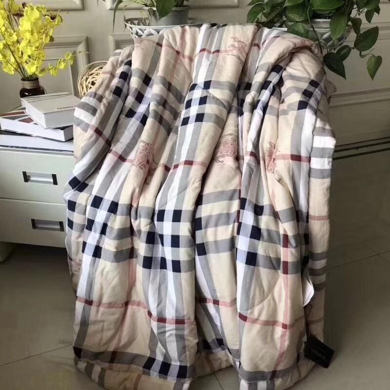 Chăn Đũi Hè Burberry Kẻ Họa Tiết Cao Cấp 2mx2.3m - Chăn Hè Thu-Họa Tiết Sang Trọng Cotton 100% Mềm Mát