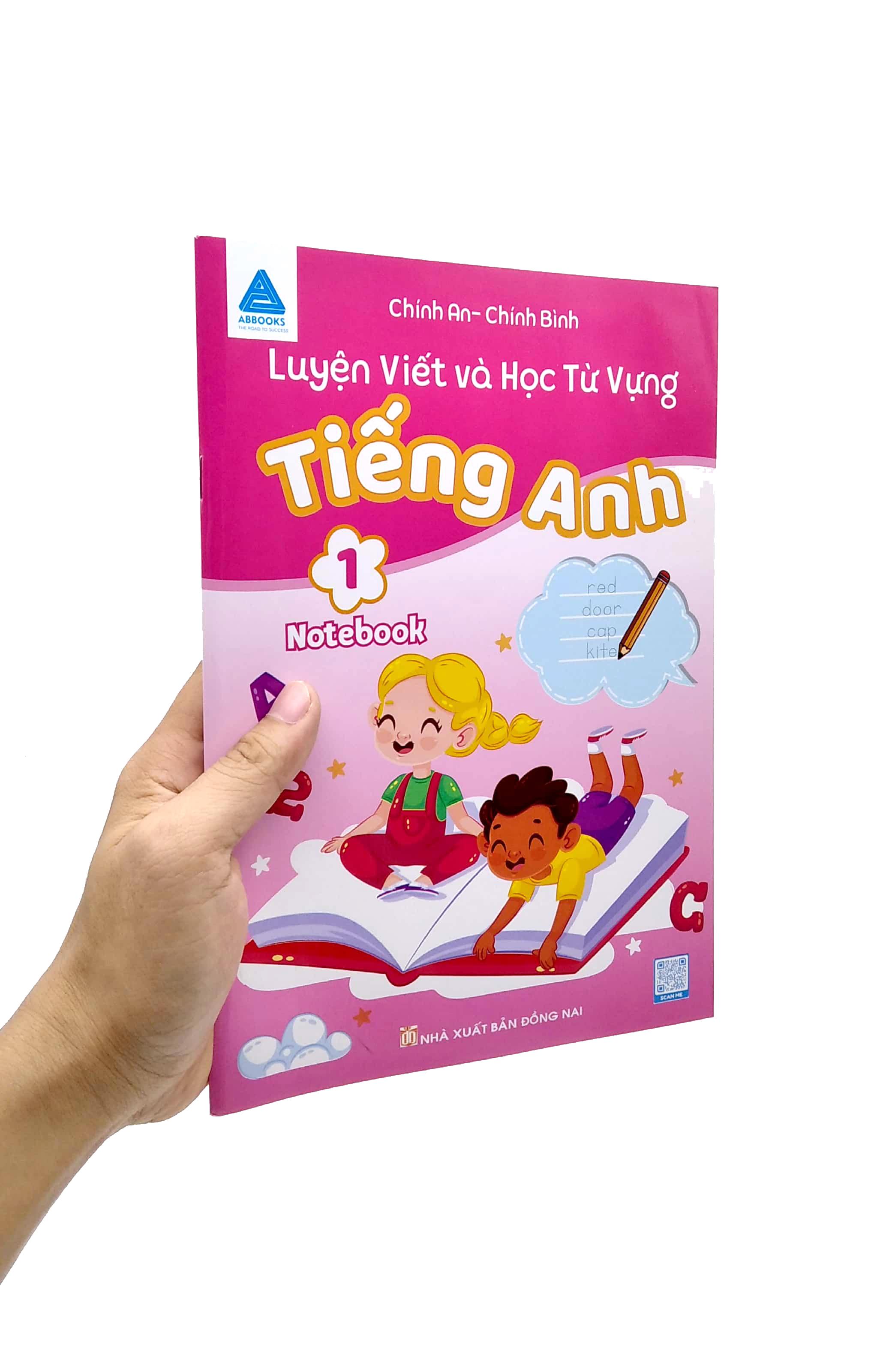 Luyện Viết Và Học Từ Vựng Tiếng Anh Lớp 1 - Notebook