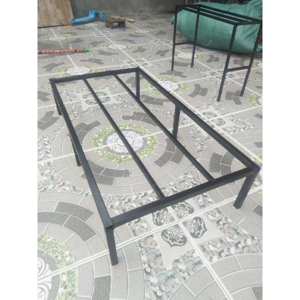 Kệ thép.Dài 100cm. Rộng 50cm. Cao 20cm.6 chân.2 nan phụ Hộp thép 20*20mm