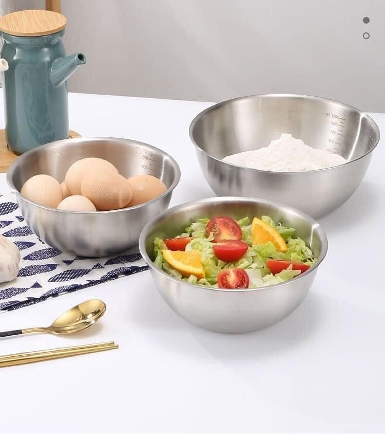 Combo 3 bát to bằng inox sâu lòng có chia vạch bên trong tiện ích chuyên dùng để trộn salad, đánh trứng trộn bột làm bánh, đựng cơm canh đa năng