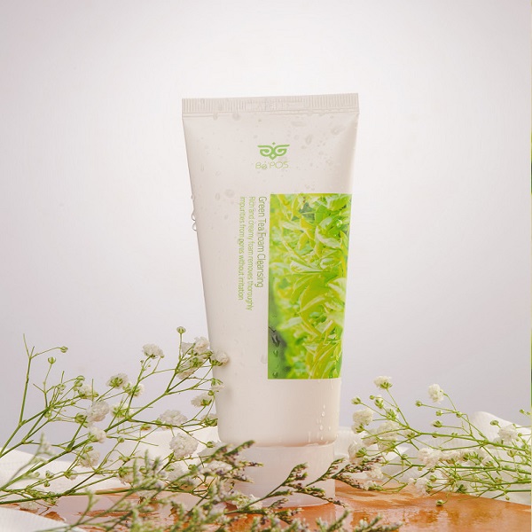 Sữa rửa mặt BE'Pos Green Tea Foam Cleansing