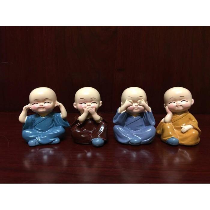 Bộ tượng tứ không vui vẻ