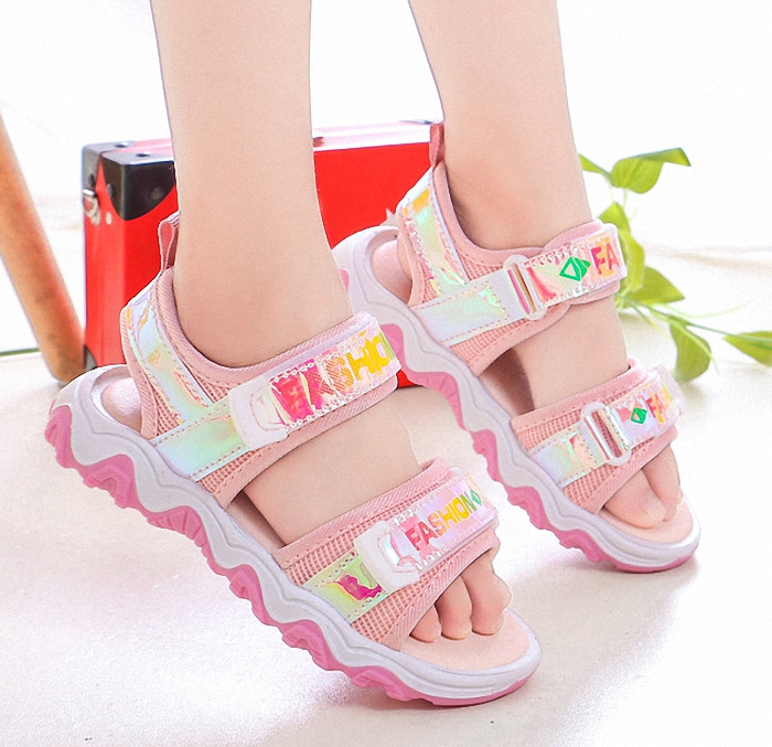 Sandal cho bé gái - giày đi học bé gái TTV58