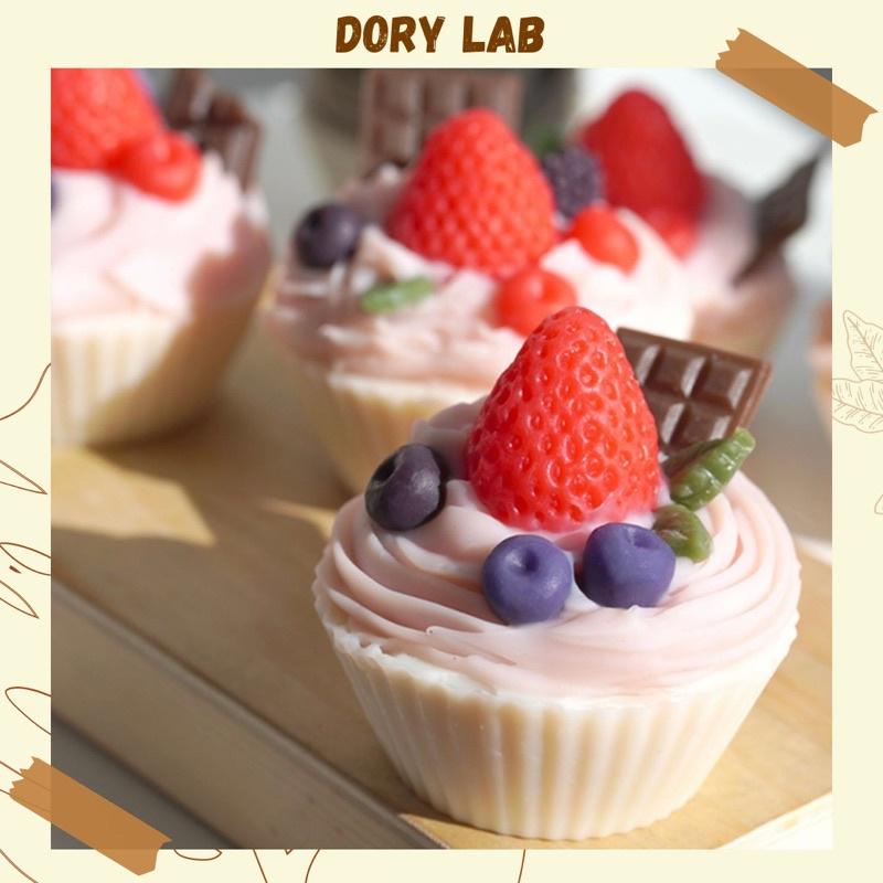 Nến Thơm Bánh Cupcake Dâu Tây Handmade, Phụ Kiện Decor - Dory Lab