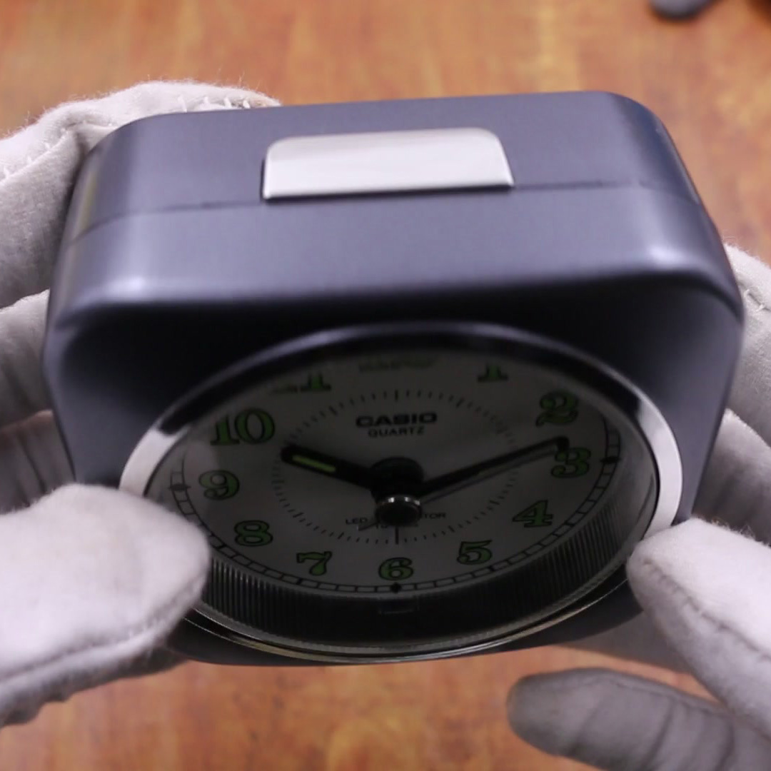 Đồng Hồ Để Bàn Casio TQ-158S-1DF - Có Báo Thức - Dạ Quang - Kích Thước ( 7.8 x 7.4 x 4.5 cm )