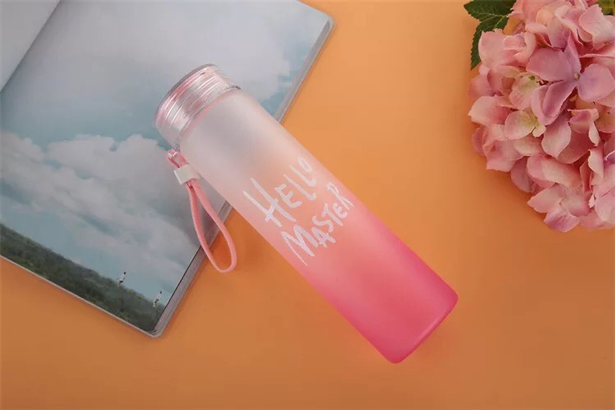 Bình thủy tinh đựng nước Hello Master 480ml (Giao Màu Ngẫu Nhiên)