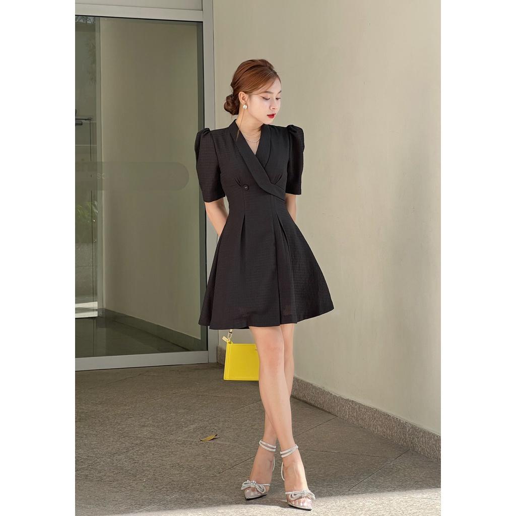 Đầm vest cổ sam xanh lá, trắng, đen Joven