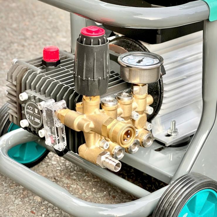 MÁY XỊT RỬA XE CAO ÁP CÔNG NGHIỆP 2500W KM-X25 KOMI -HÀNG CHÍNH HÃNG