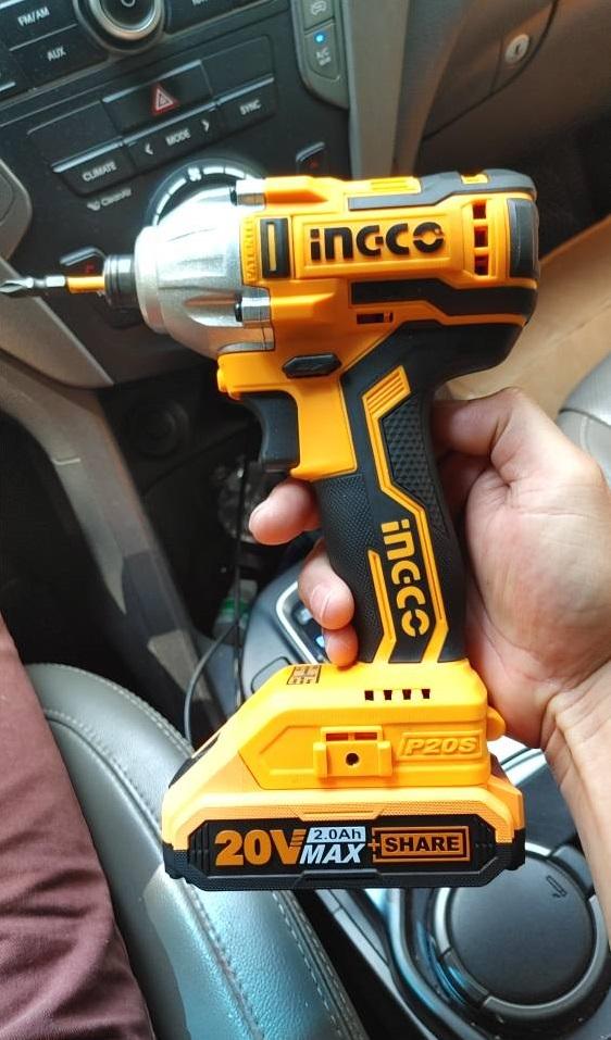MÁY VẶN SIẾT VÍT DÙNG PIN 20V INGCO CIRLI2017 - HÀNG CHÍNH HÃNG
