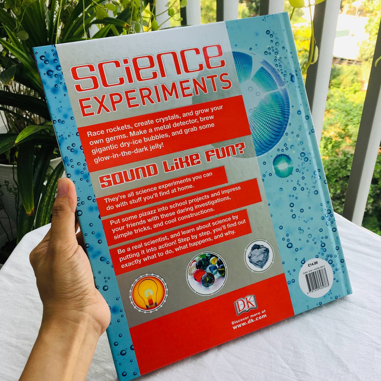 DK Science Experiments : Loads of Explosively Fun Activities You Can Do !