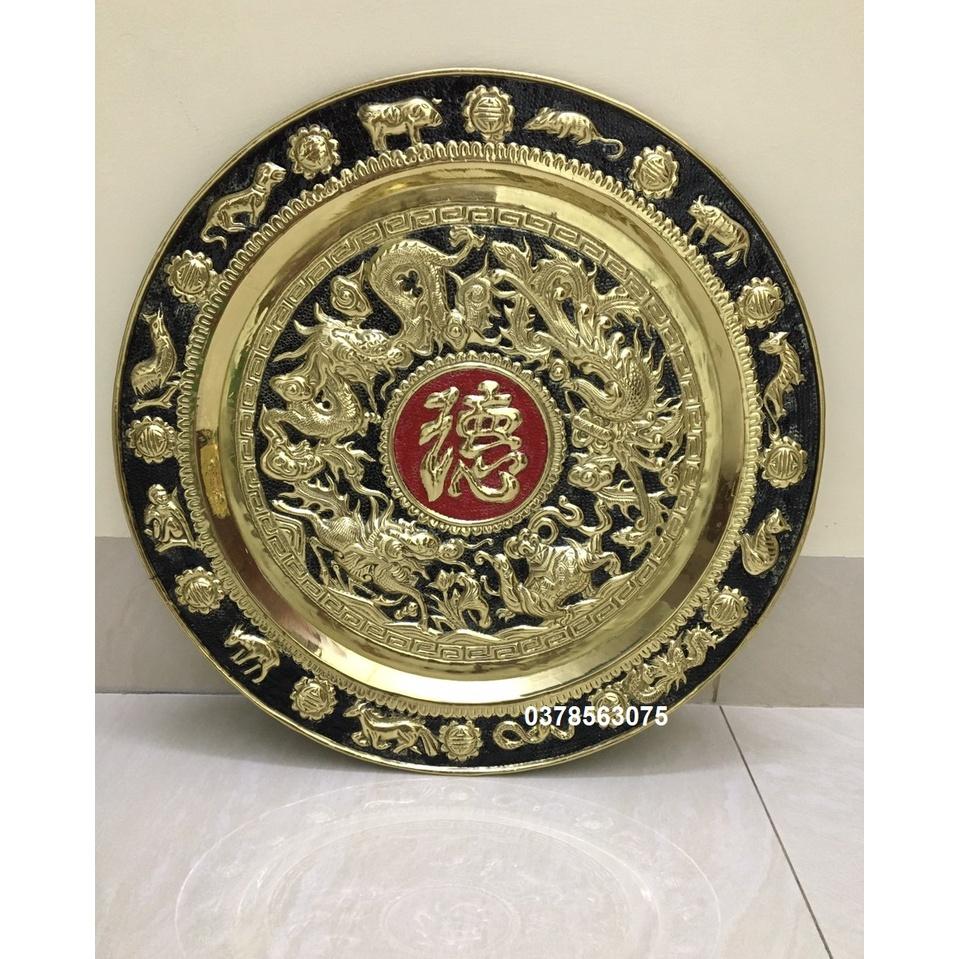 Mâm đồng chữ đức hán nền đen chất liệu bằng đồng vàng nguyên chất hoạ tiết tứ linh 52cm