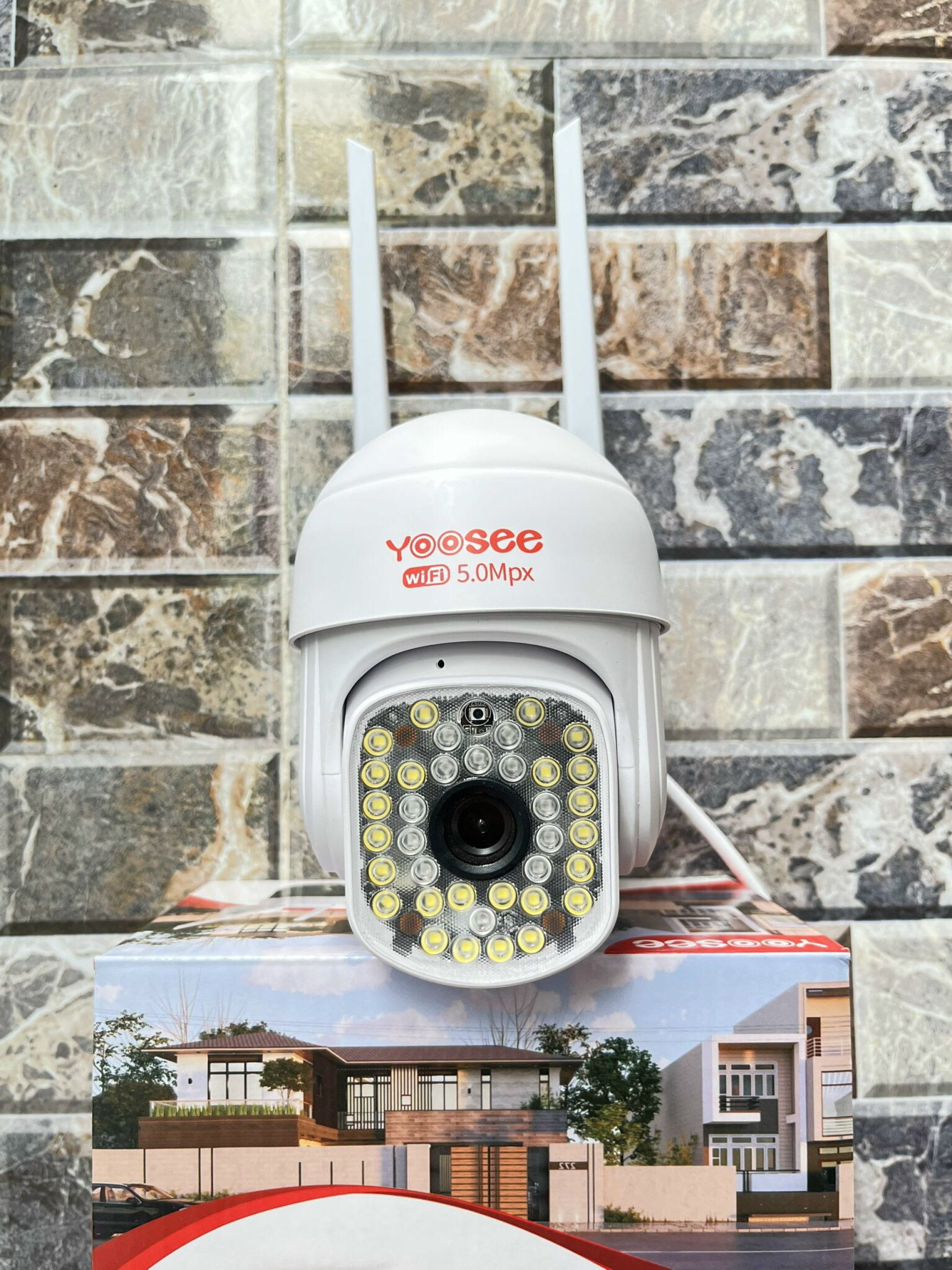 Camera Ip Wifi Ngoài Trời Yoosee GW-D16A  Full HD1080P, xoay 350 độ + Thẻ nhớ 32G - Hàng Nhập Khẩu