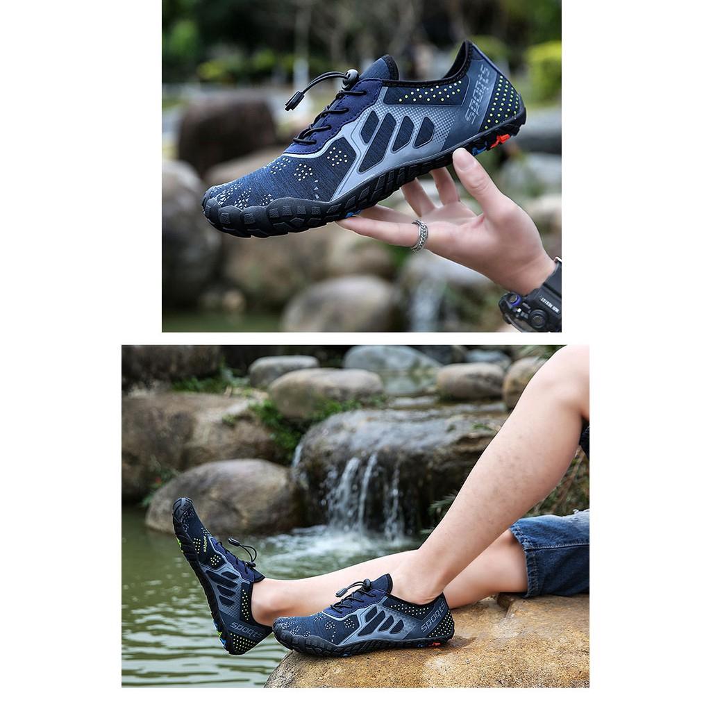 New Outdoor Large Size River Shoes Beach Shoes Hiking Shoes Waterproof Shoe35~47