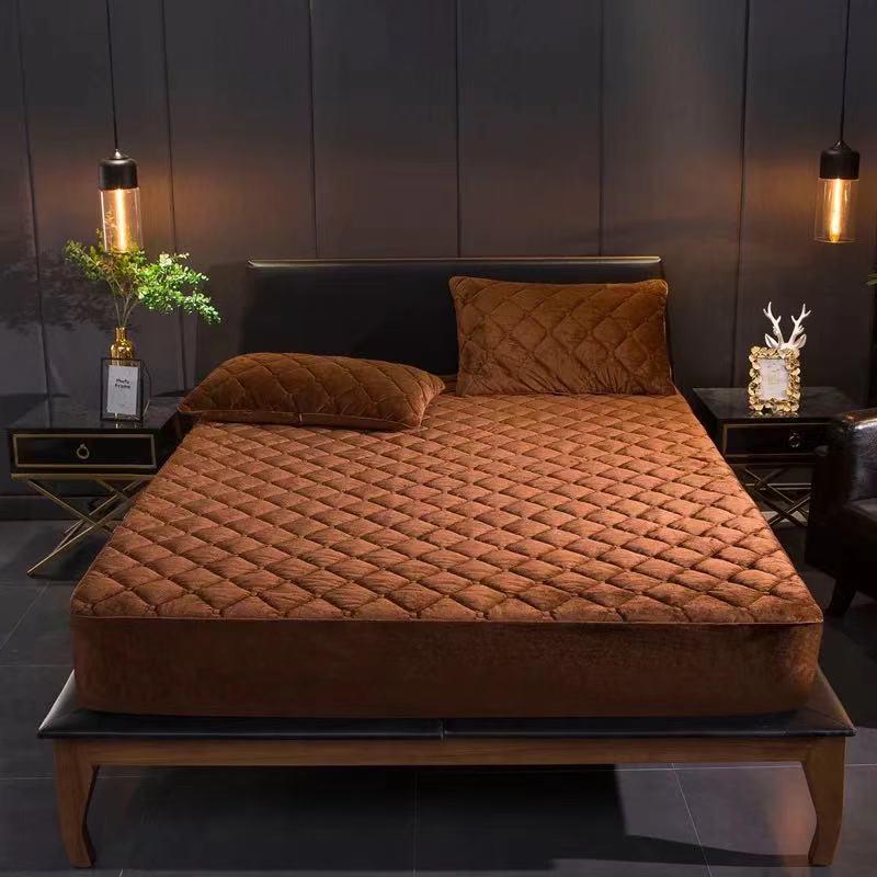 Sang Trọng Làm Dày Mền Chần Gòn Bọc Nệm Mềm Mại Ấm Áp Pha Lê Nhung Vương Hoàng Hậu Chần Gòn Giường Trang Bị Tấm Không Bao Gồm Vỏ Gối