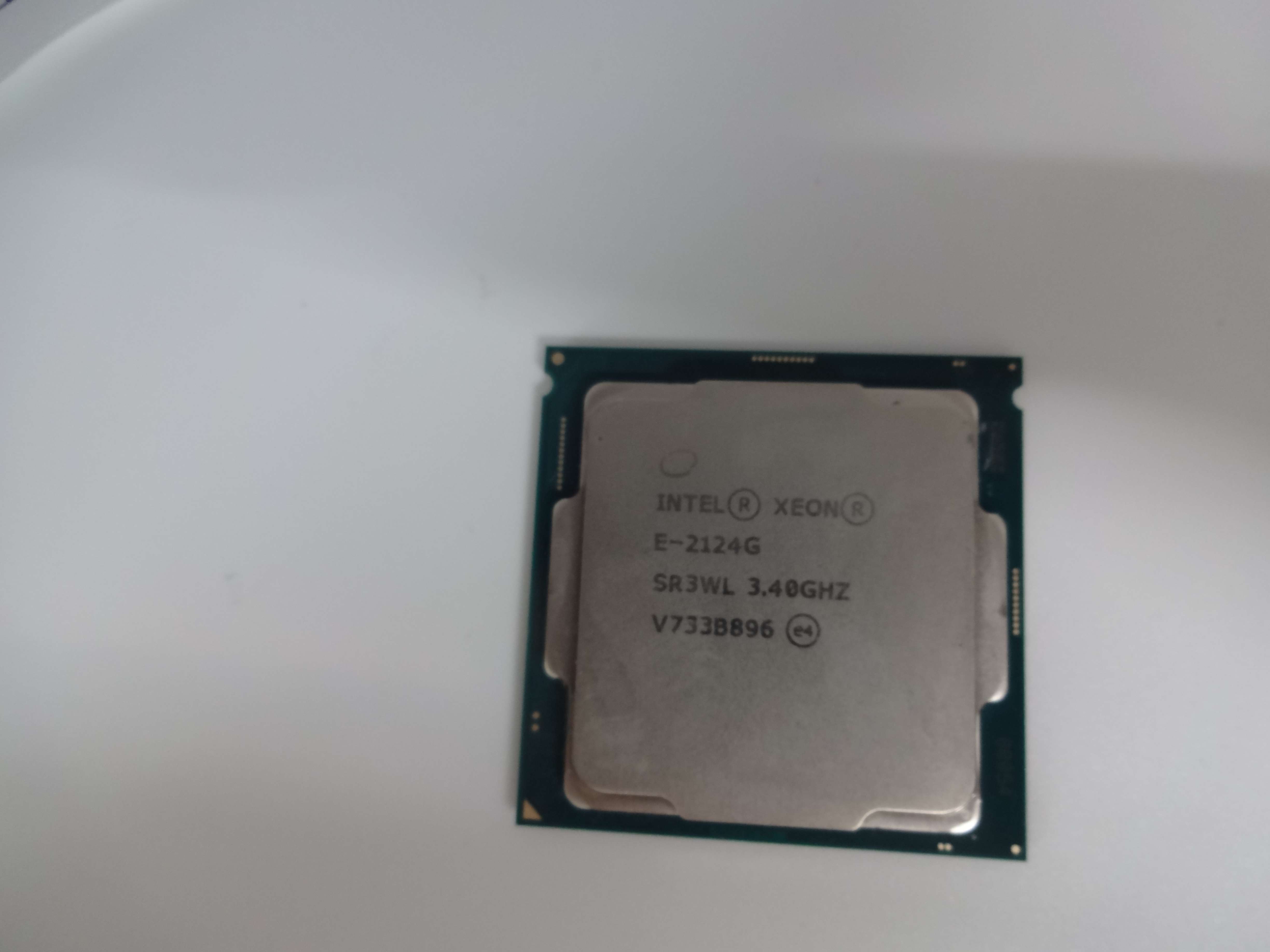 Bộ vi xử lý CPU Intel Xeon E-2124G (CPUPC050) - Hàng chính hãng