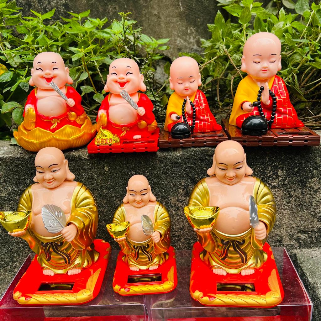 Tượng sư gõ mõ, tượng di lặc sử dụng năng lượng mặt trời, không cần dùng pin