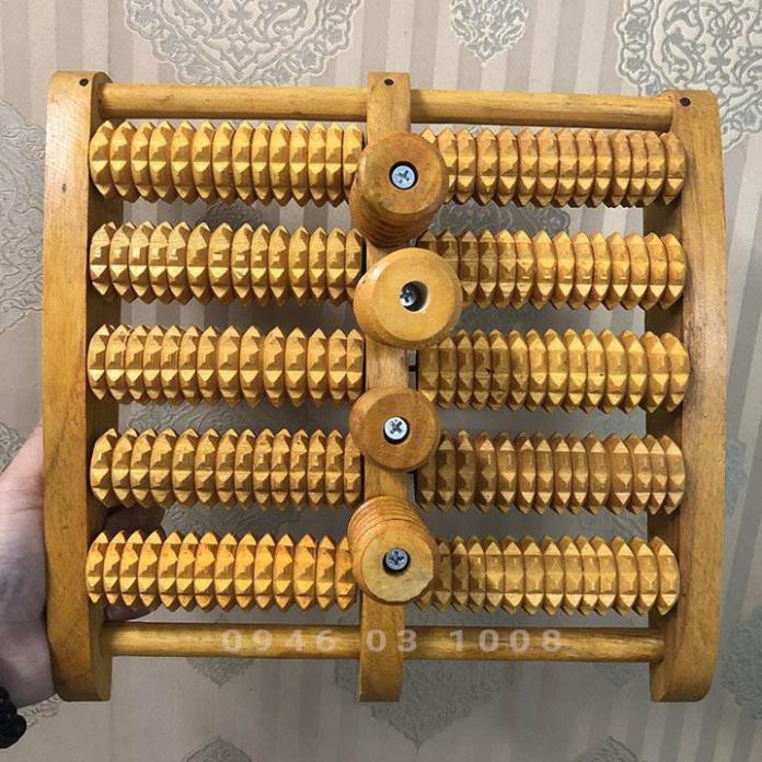 Bàn lăn chân gỗ FREESHIP Bàn mát xa chân bằng gỗ 5 hàng loại tốt,giá rẻ (MSP SKLD2432)