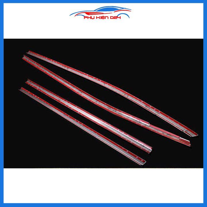 Bộ nẹp viền chân kính inox Innova 2006-2007-2008-2009-2010-2011-2012-2013-2014-2015