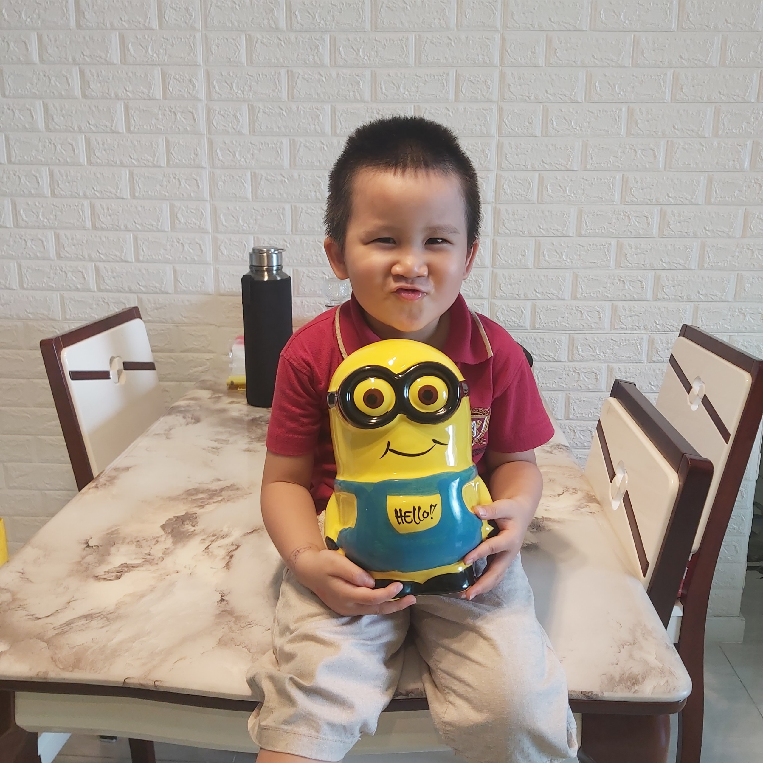 HEO ĐẤT Tiết Kiệm hình MINION Gốm Men Sứ Bát Tràng cao cấp - Size ĐẠI - 4 MÀU lựa chọn - Heo Phong thủy Thu Hút Tài Lộc, May Mắn