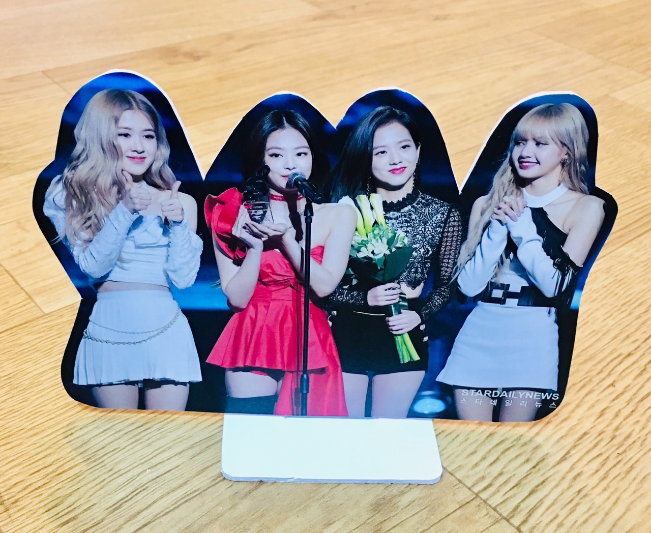 Standee Blackpink mẫu ngẫu nhiên