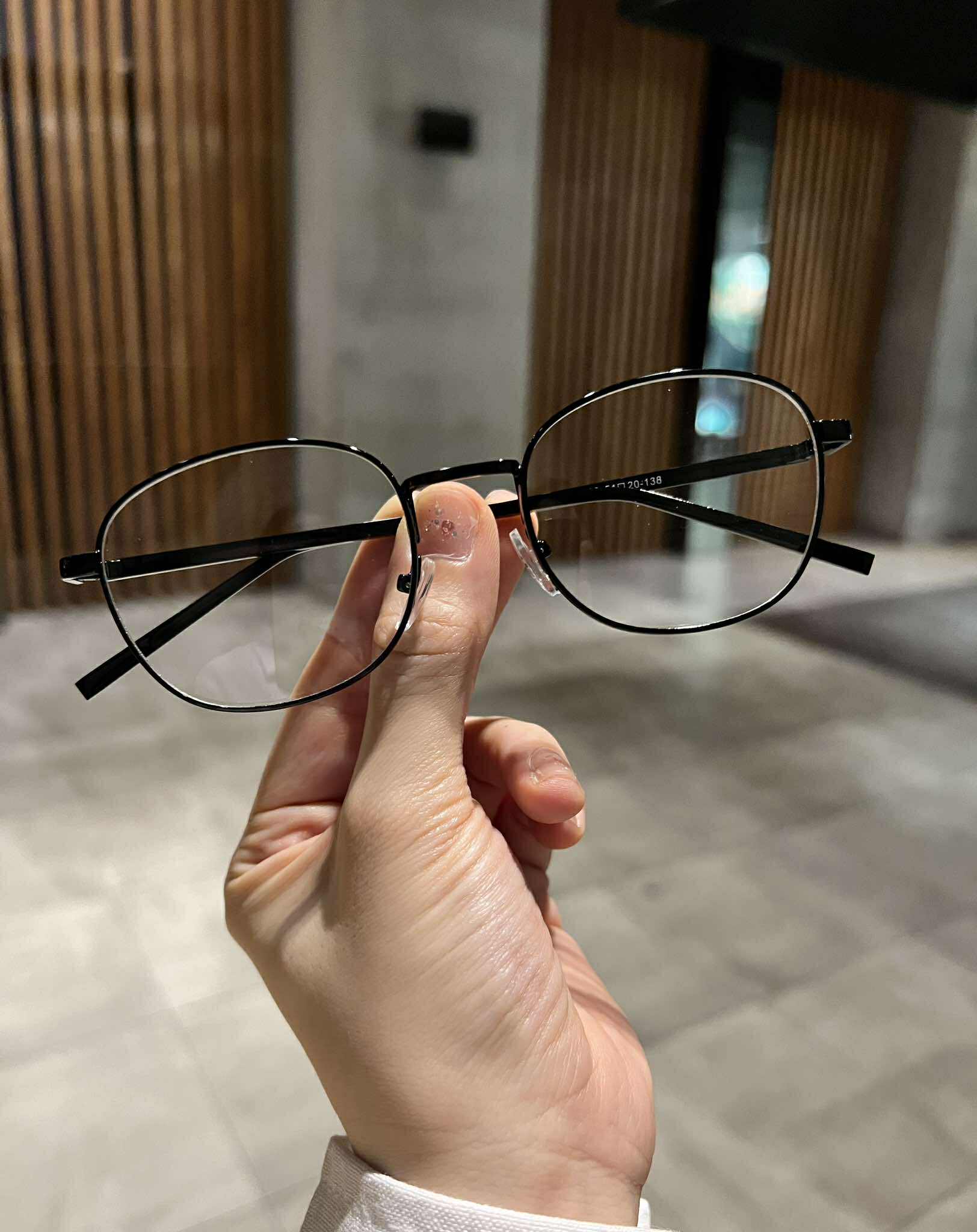 Kính Mắt vuông kim loại Korea bản dày chắc chắn cho nam nữ