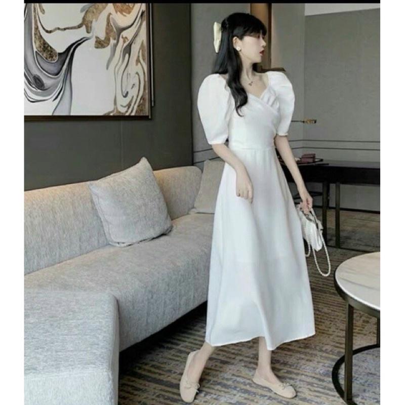 Đầm maxi trắng ngực chéo xinh xắn
