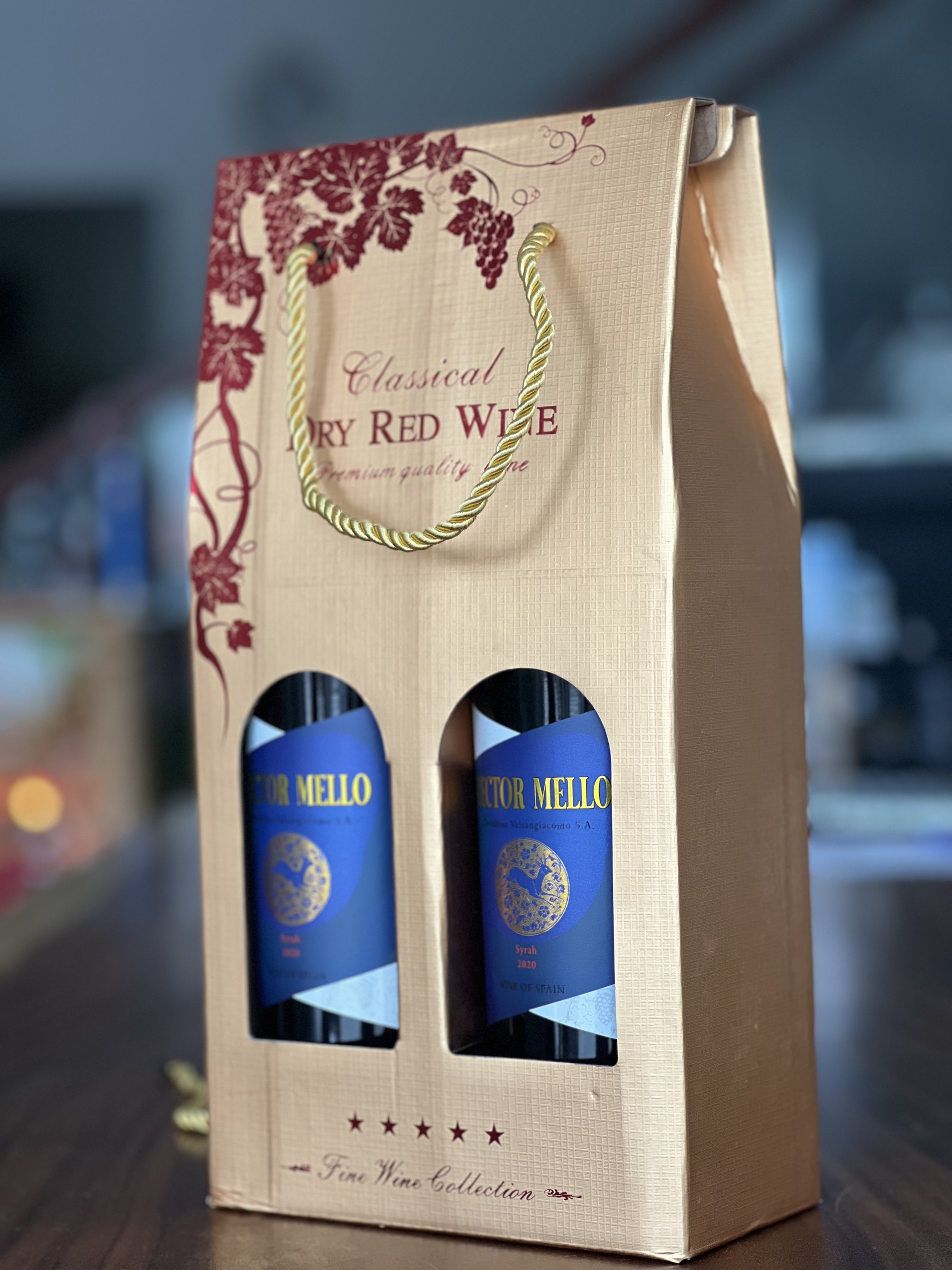 Set hộp 2 chai Vang Tây Ban Nha HECTOR MELLO