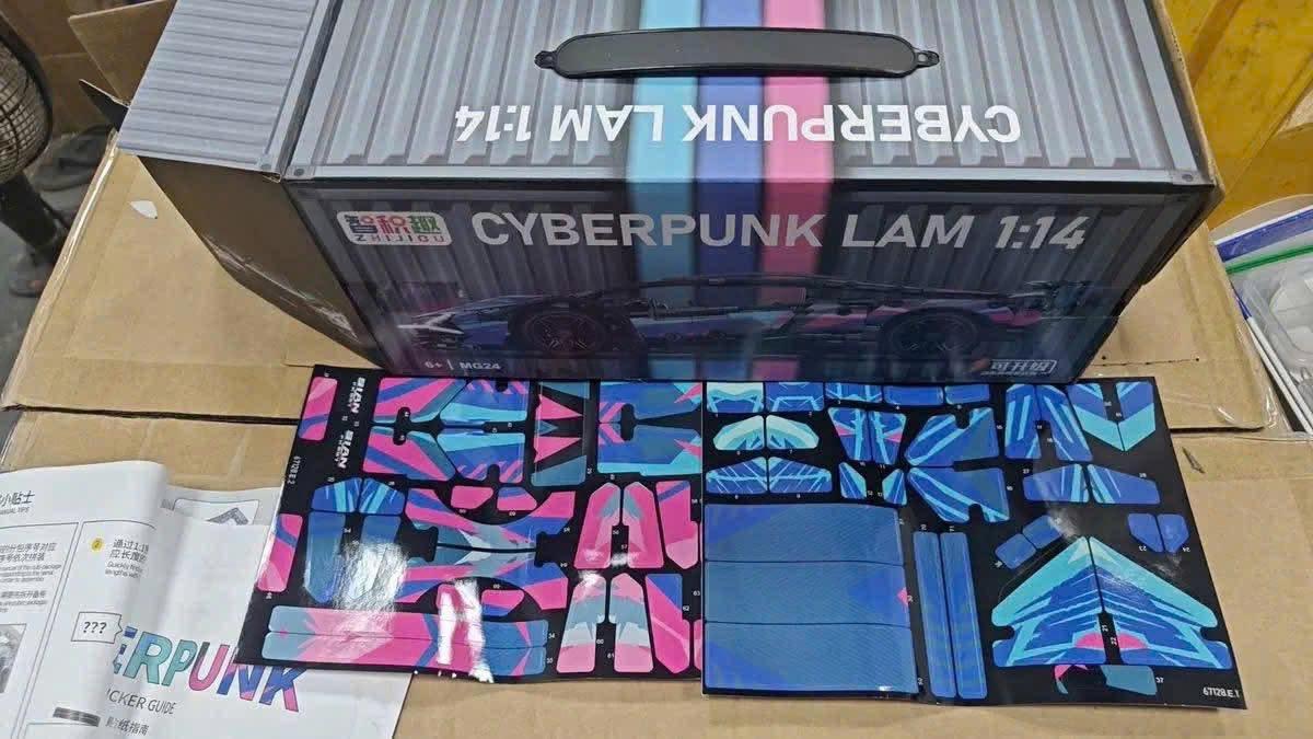 Mô hình lắp ráp siêu xe Lambo tỉ lệ 1:14 , Đồ chơi lắp ráp xe ô tô